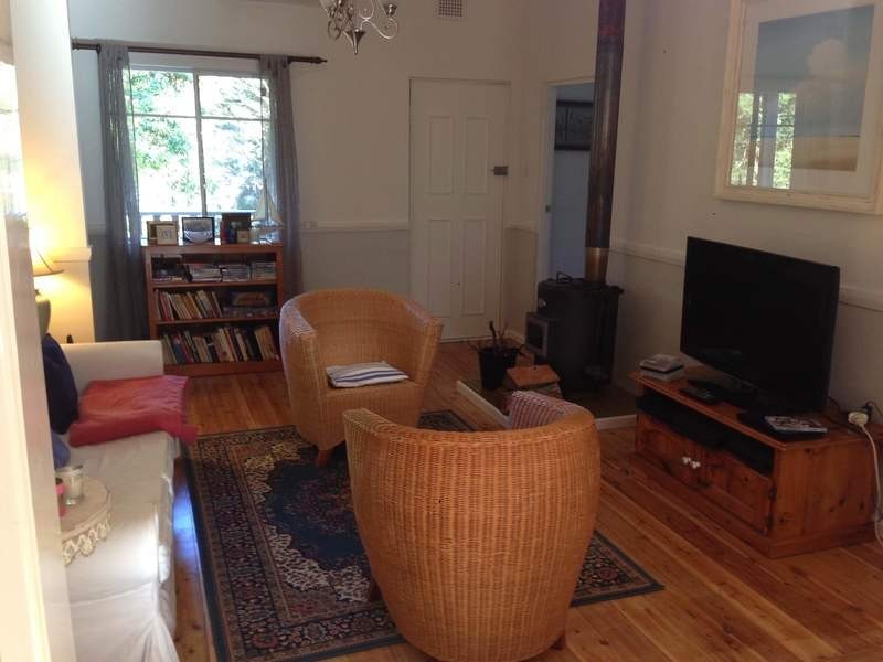 13 Birriga Ave, Bundanoon NSW 2578
