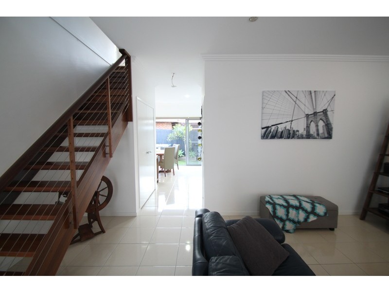 8/10 Careel Close, Helensvale QLD 4212