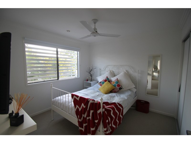 8/10 Careel Close, Helensvale QLD 4212