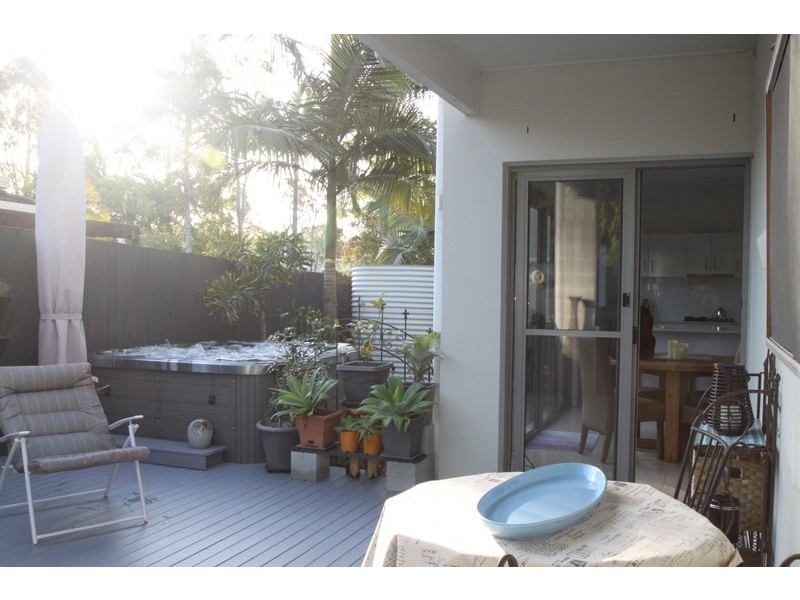 8/10 Careel Close, Helensvale QLD 4212