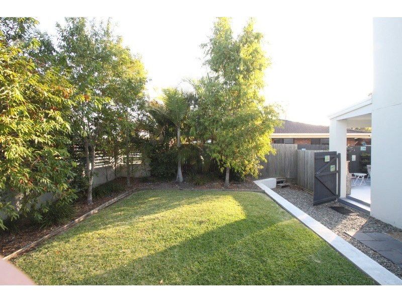 8/10 Careel Close, Helensvale QLD 4212
