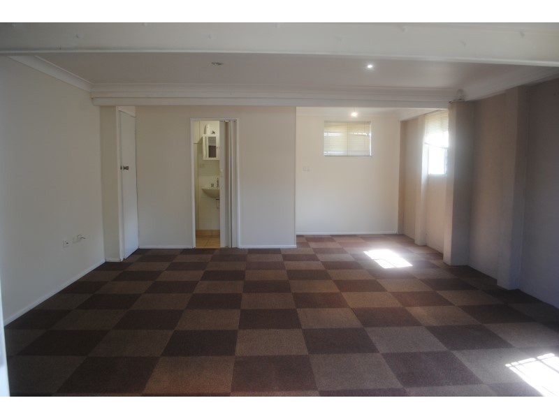 5 Barkell Street, Brassall QLD 4305