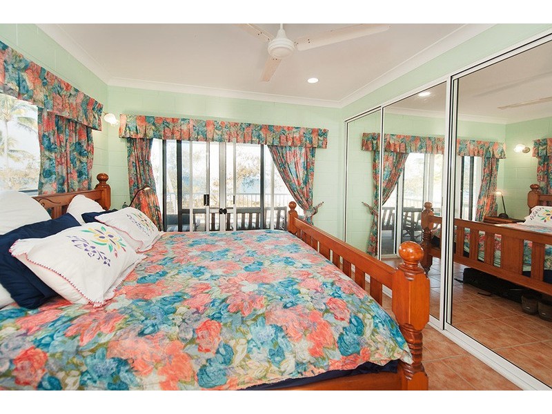 30 The Esplanade, Grasstree Beach QLD 4740