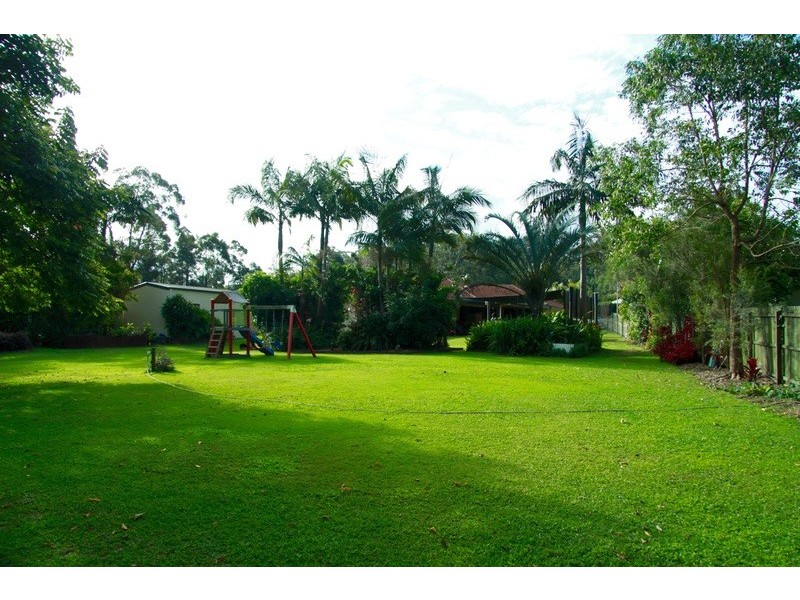 10 Bloomfield Place, Beerwah QLD 4519