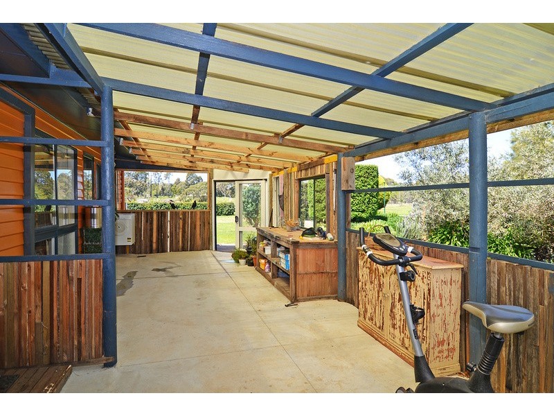 170   Daylesford /Malmsbury Rd, Coomoora VIC 3461