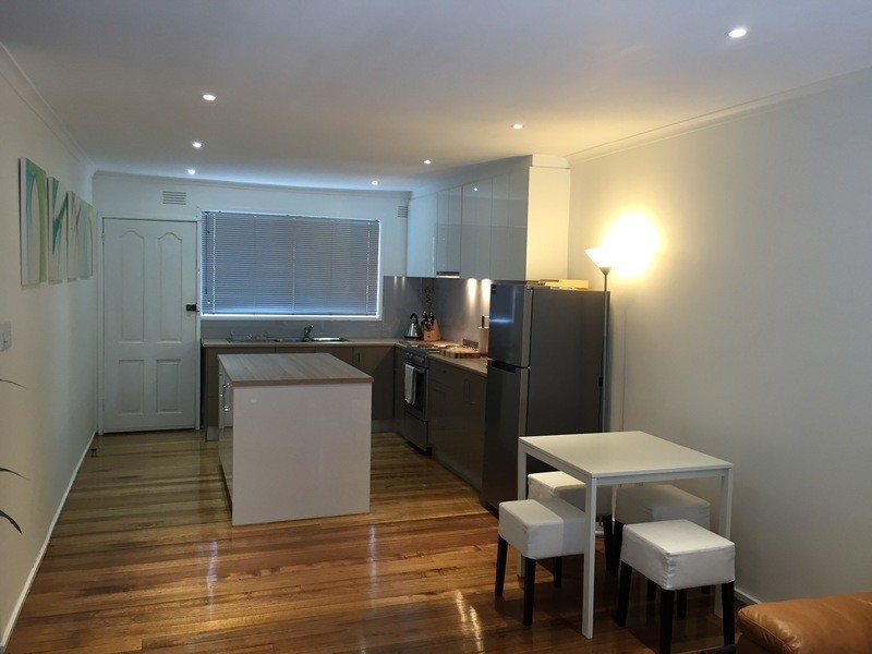2/25 Broadmeadows Road, Tullamarine VIC 3043