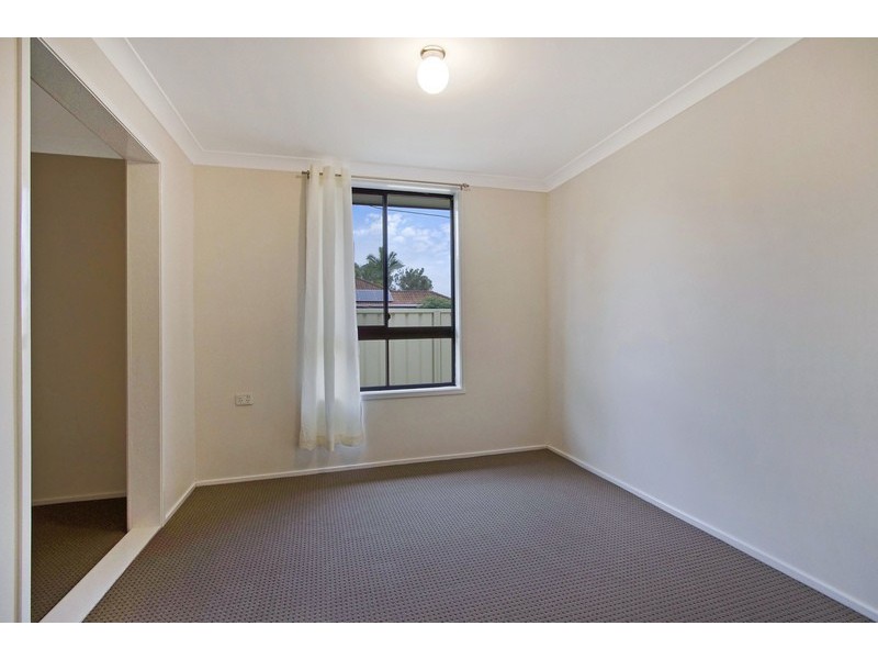 1 Newport street, Cambridge Park NSW 2747