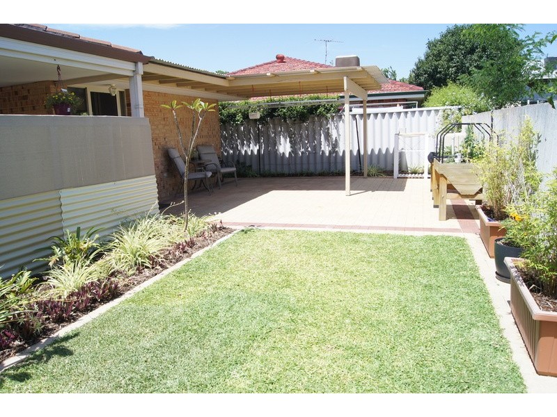 20b Third Avenue, Bassendean WA 6054