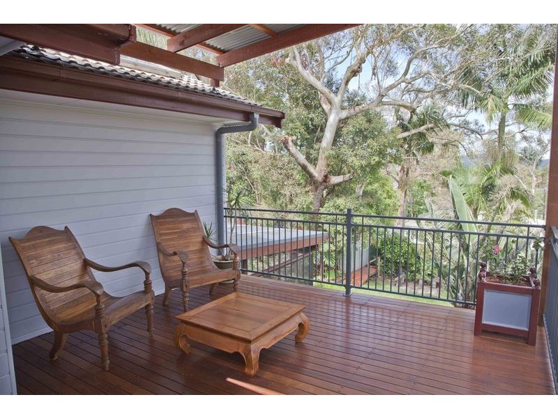 9 Hilltop Street, Bateau Bay NSW 2261