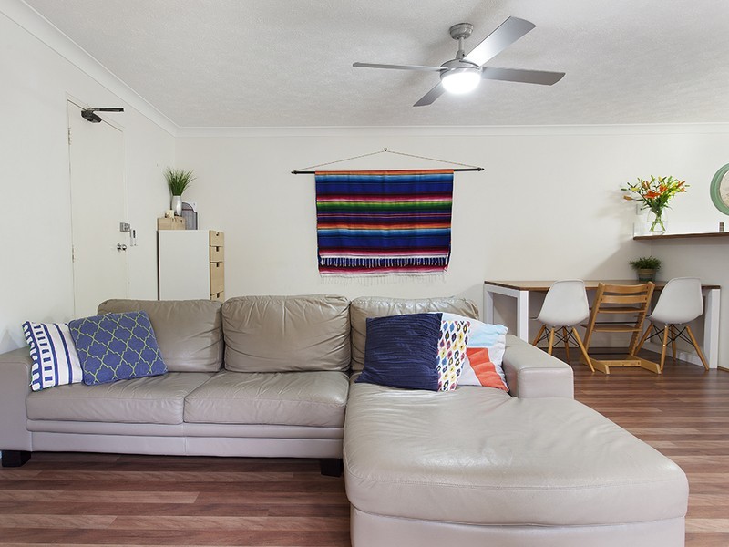 1/7 Twenty Seventh Avenue, Palm Beach QLD 4221