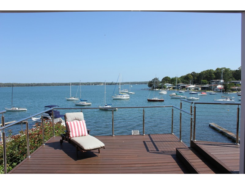 95 Sunshine Parade, Sunshine NSW 2264