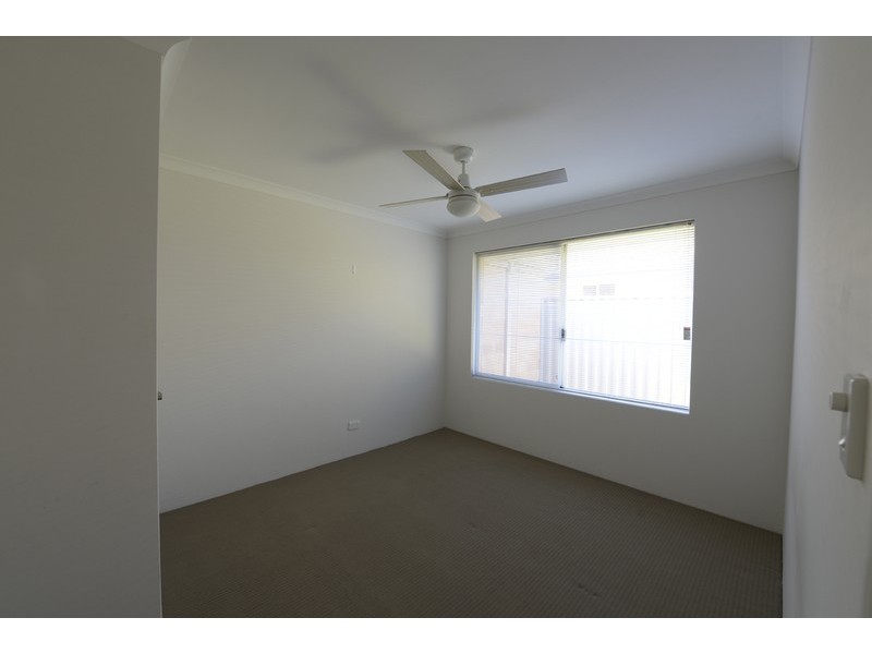 11 Gibbs Cct, Ravenswood WA 6208