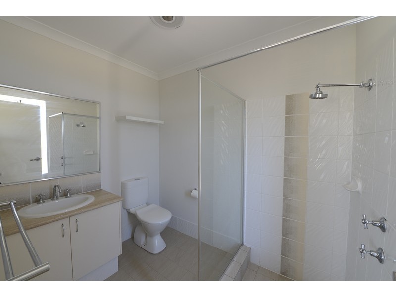 11 Gibbs Cct, Ravenswood WA 6208