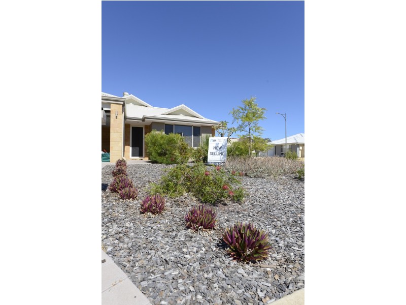 11 Gibbs Cct, Ravenswood WA 6208