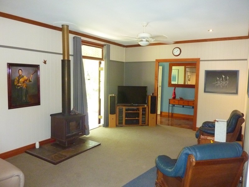 13 Gattera Road, Landsborough QLD 4550