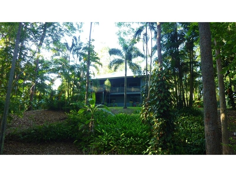 13 Gattera Road, Landsborough QLD 4550