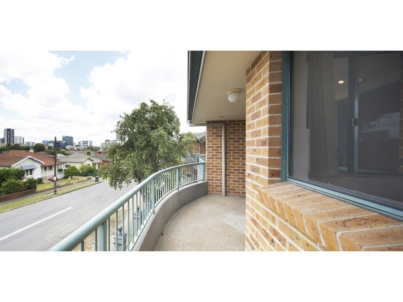 4/19-21 Marsden st, Granville NSW 2142