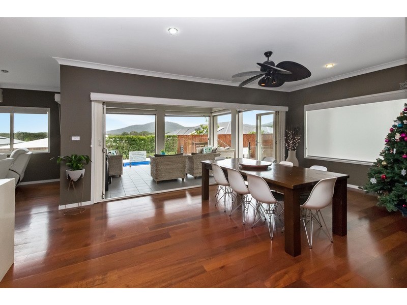 4 Rosedale Ave, South West Rocks NSW 2431