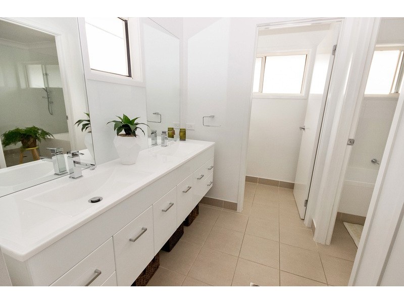 4 Rosedale Ave, South West Rocks NSW 2431