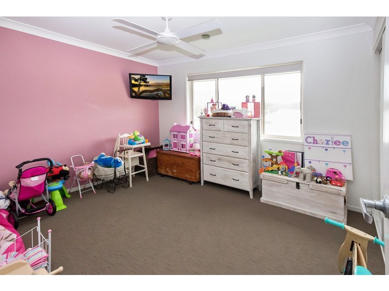 4 Rosedale Ave, South West Rocks NSW 2431