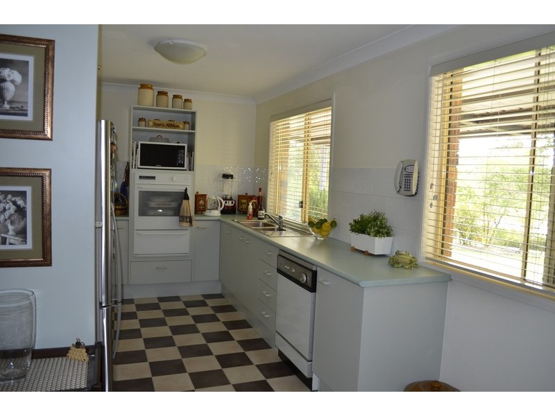 3 Phipps Pl, Ormeau QLD 4208