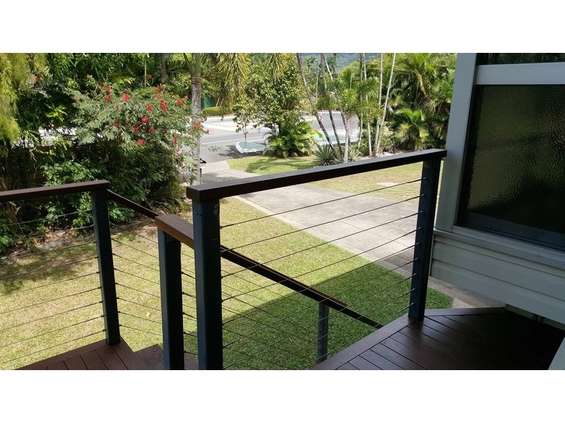 18 Kingsford Street, Mooroobool QLD 4870