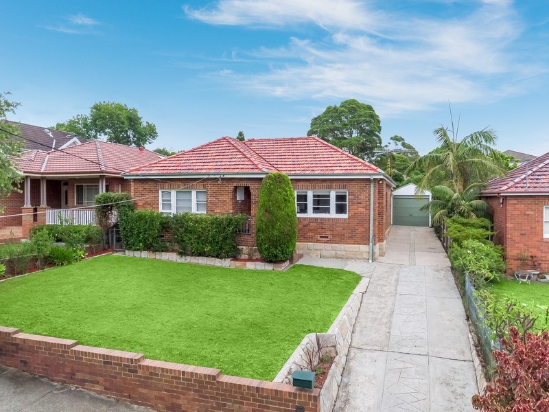 28 Tyneside Ave, Willoughby NSW 2068