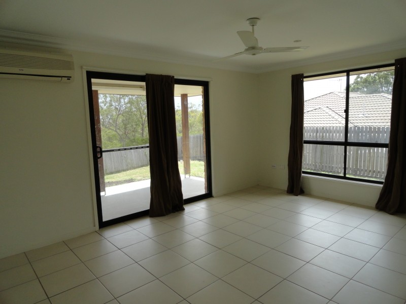 8 Bauhinia Street, Boyne Island QLD 4680