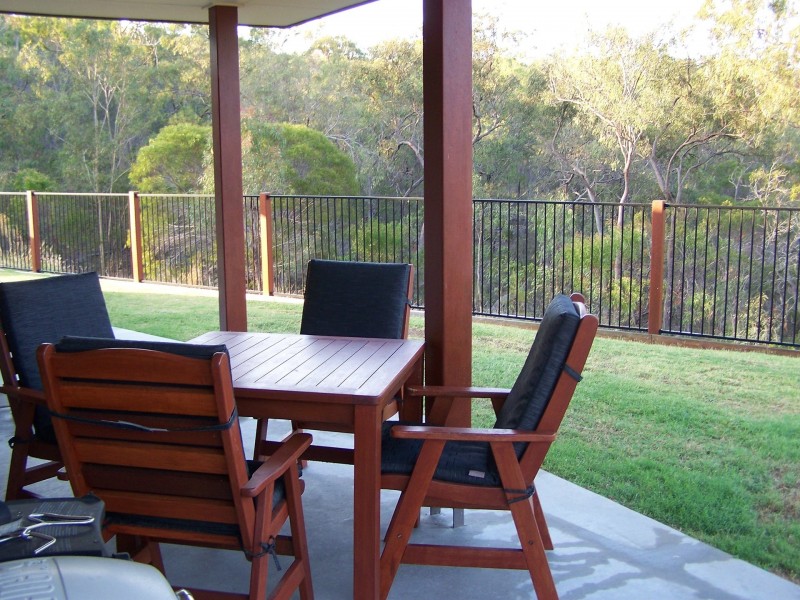 8 Bauhinia Street, Boyne Island QLD 4680