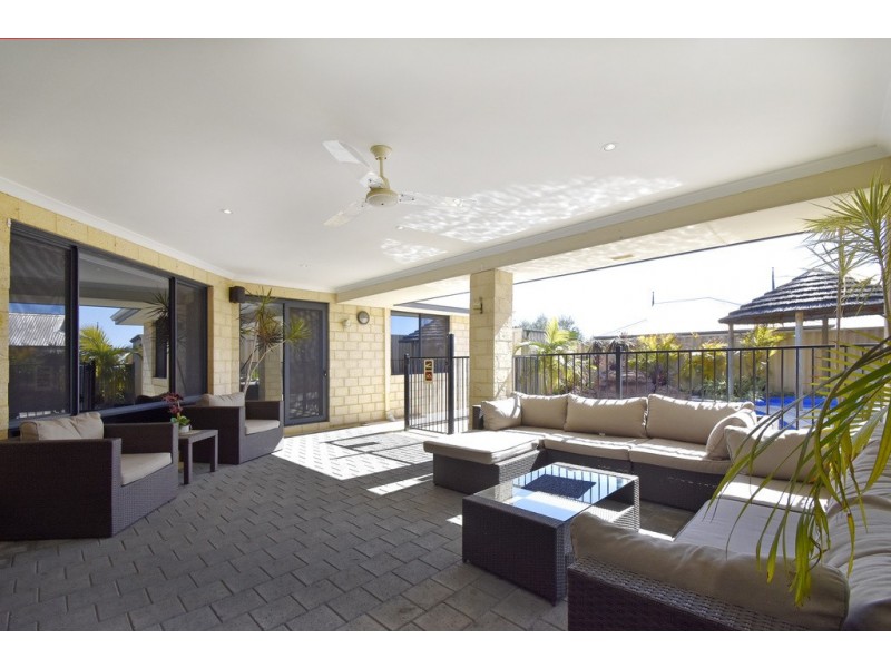 12 Tonkin Fairway, Dalyellup WA 6230