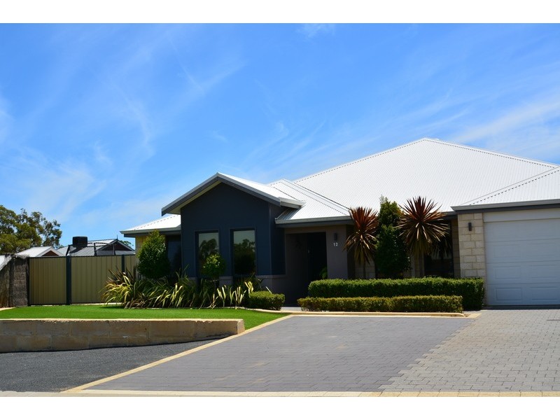 12 Tonkin Fairway, Dalyellup WA 6230