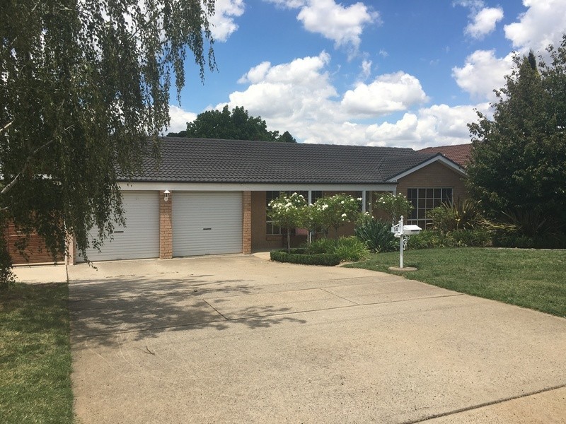 14 Palmer Street, Blayney NSW 2799