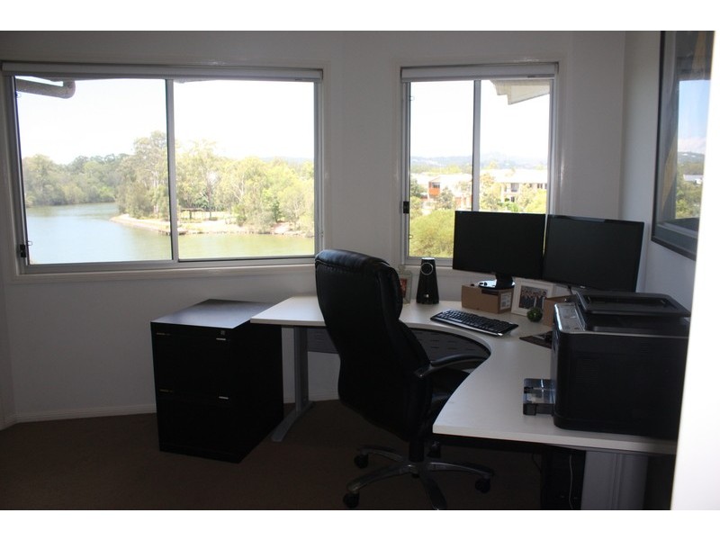 2/56 Bridgewater Dr, Varsity Lakes QLD 4227