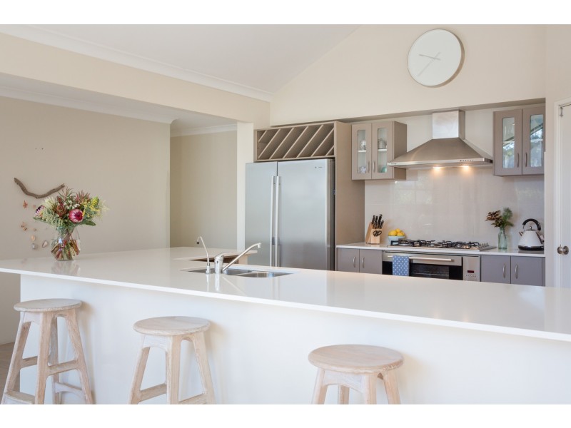 14 Caprock Crescent, Vasse WA 6280