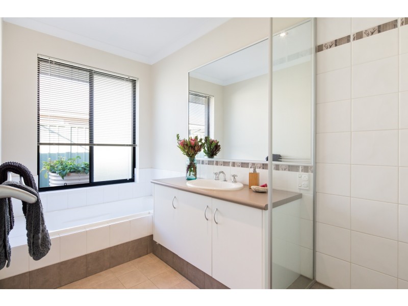 14 Caprock Crescent, Vasse WA 6280