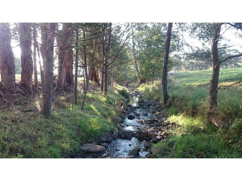 94 Gunns Road, Carrajung Lower VIC 3844