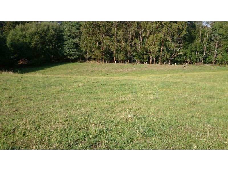 94 Gunns Road, Carrajung Lower VIC 3844