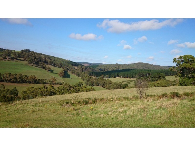 94 Gunns Road, Carrajung Lower VIC 3844