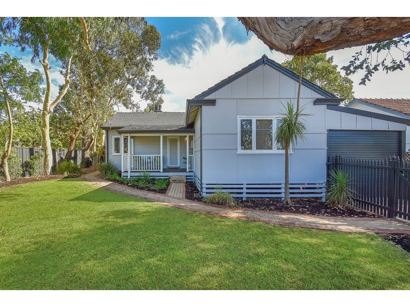 1 Lovelock Place, Bassendean WA 6054