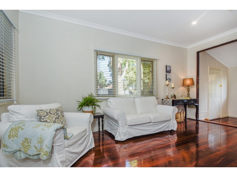 1 Lovelock Place, Bassendean WA 6054