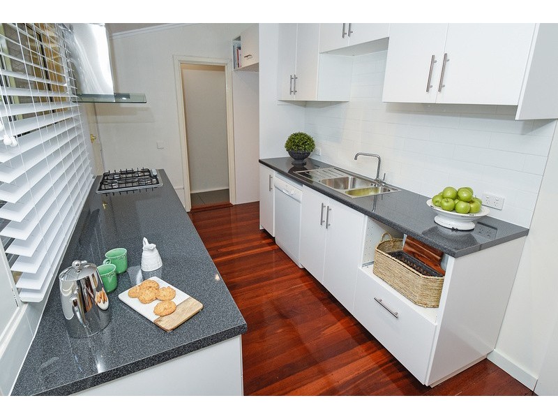 1 Lovelock Place, Bassendean WA 6054