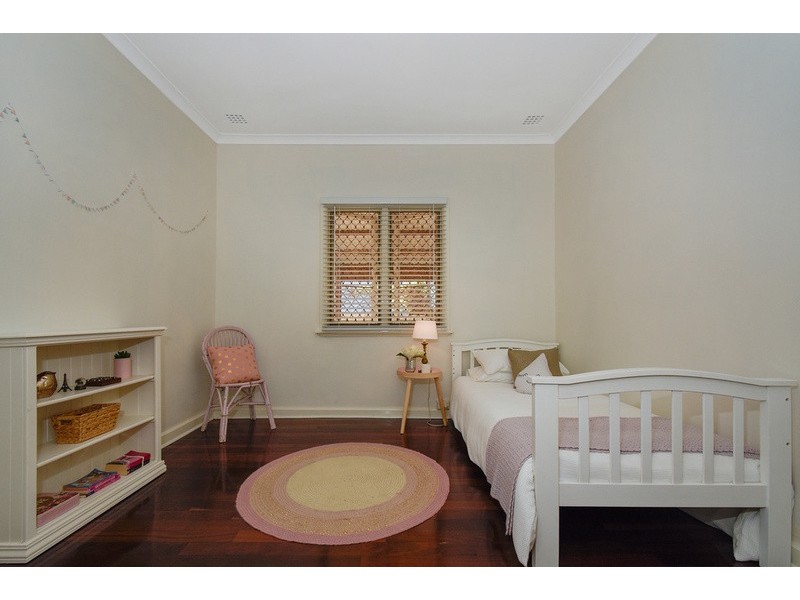 1 Lovelock Place, Bassendean WA 6054