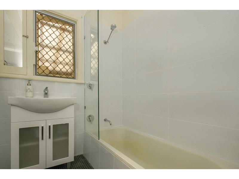 1 Lovelock Place, Bassendean WA 6054