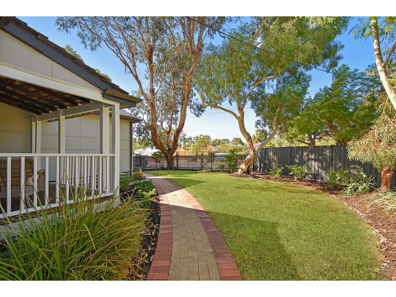 1 Lovelock Place, Bassendean WA 6054
