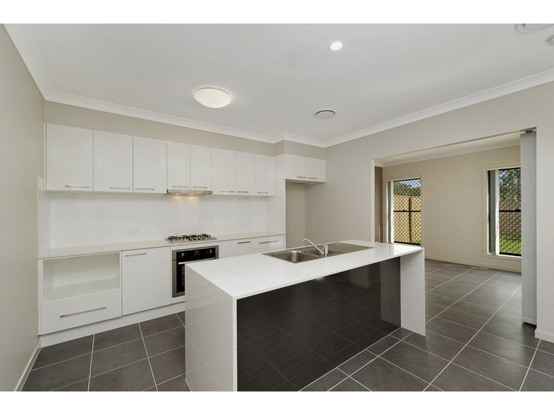 21 Tasman Boulevard, Fitzgibbon QLD 4018