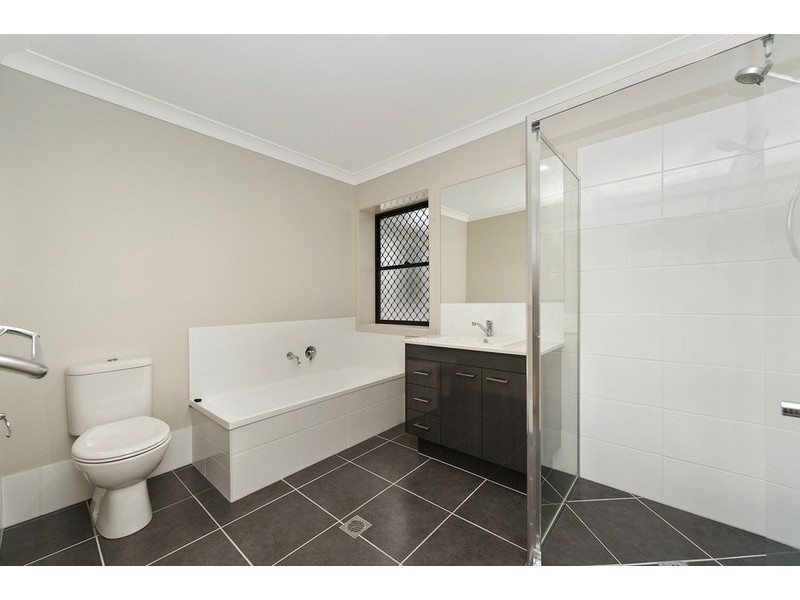 21 Tasman Boulevard, Fitzgibbon QLD 4018