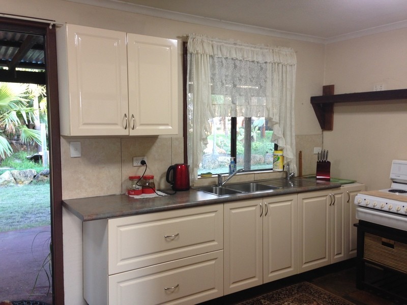 54 Laura Road, Wanerie WA 6503