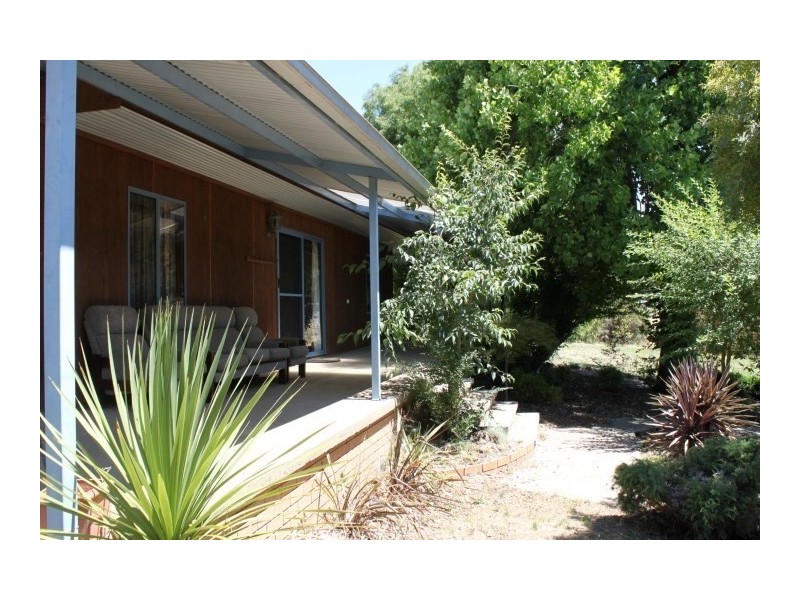 7 Albury St, Tumbarumba NSW 2653