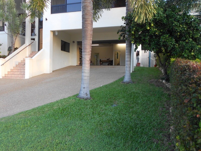 18 Braemar Crescent, Castle Hill QLD 4810