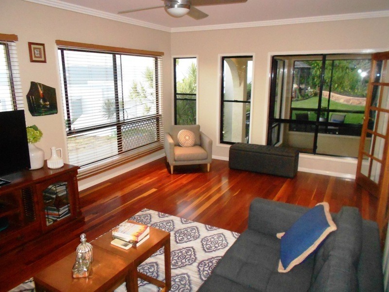 18 Braemar Crescent, Castle Hill QLD 4810